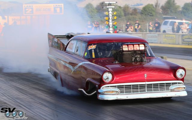 Mark Thomas made one pass in his 56 Ford